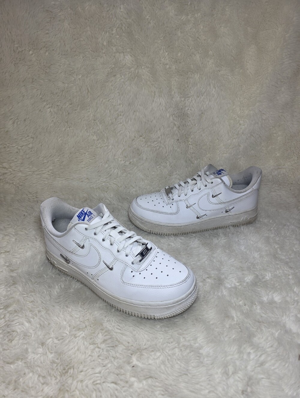 Nike Air Force 1 '07 LX Sisterhood Sneakers White Metallic Silver Mini Swoosh 6